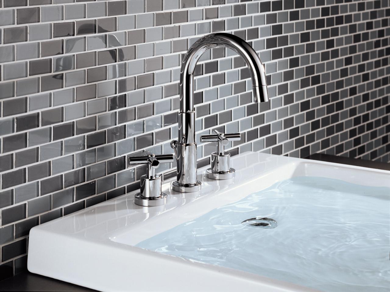 Contemporary Wave Faucet available in Chrome and Brushed Nickel