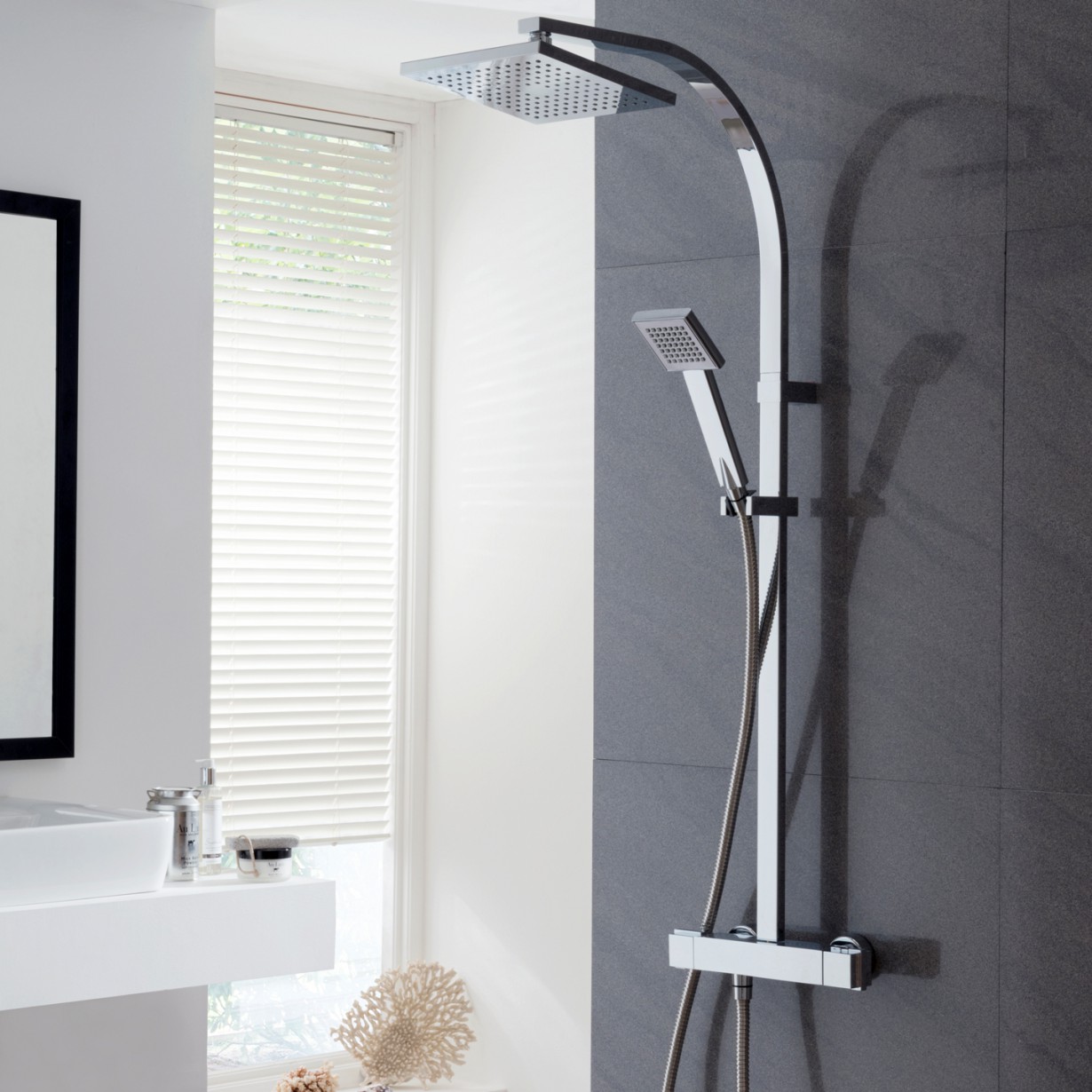 BathSelect Lamia Thermostatic Wall Mount Shower Set