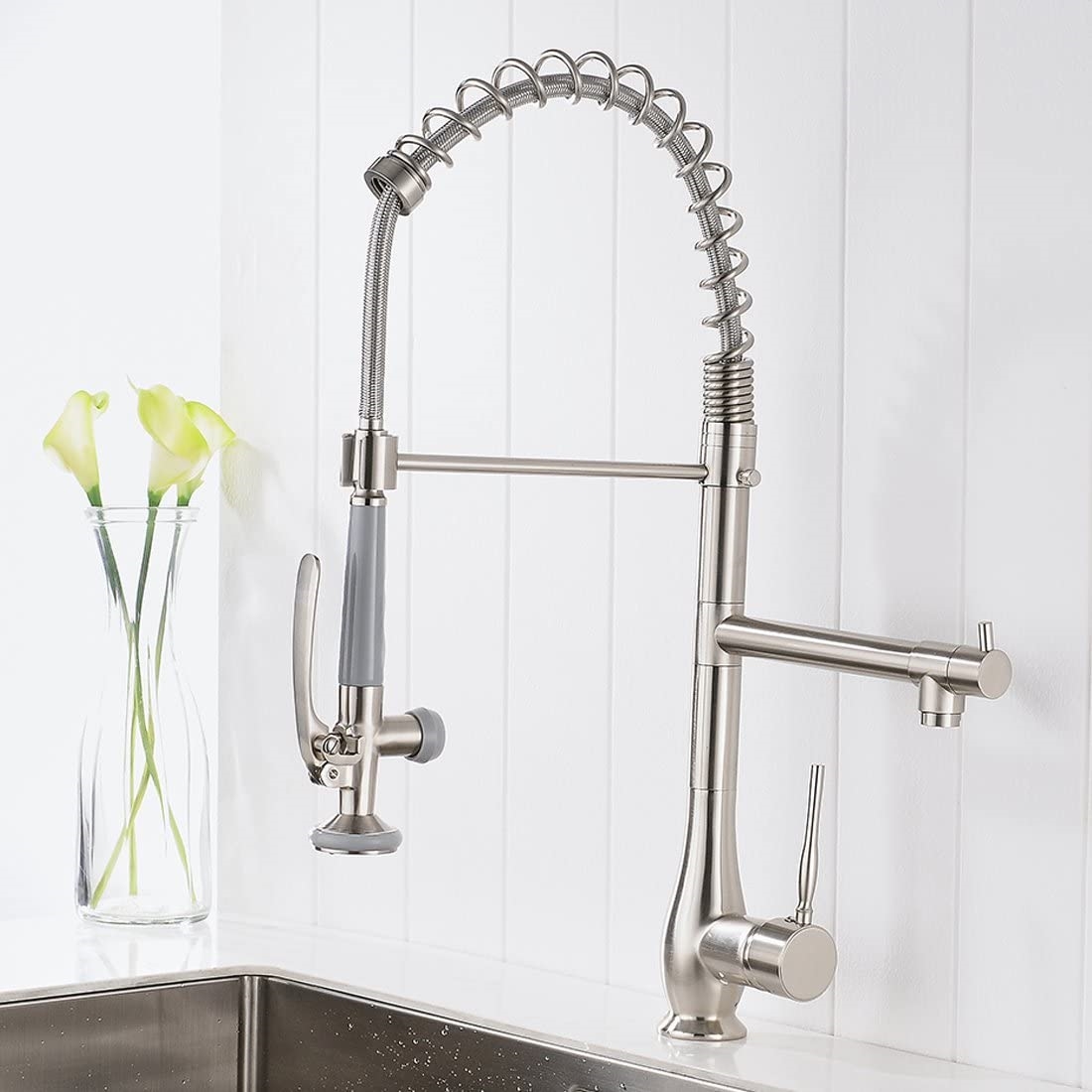 pull out bathroom faucets
